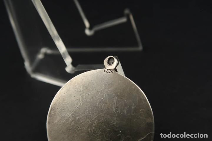 Antig&uuml;edades: Antigua Medalla Religiosa de Plata - Foto 6