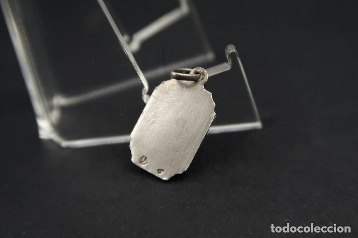 Antig&uuml;edades: Antigua Medalla Religiosa de Plata - Foto 3
