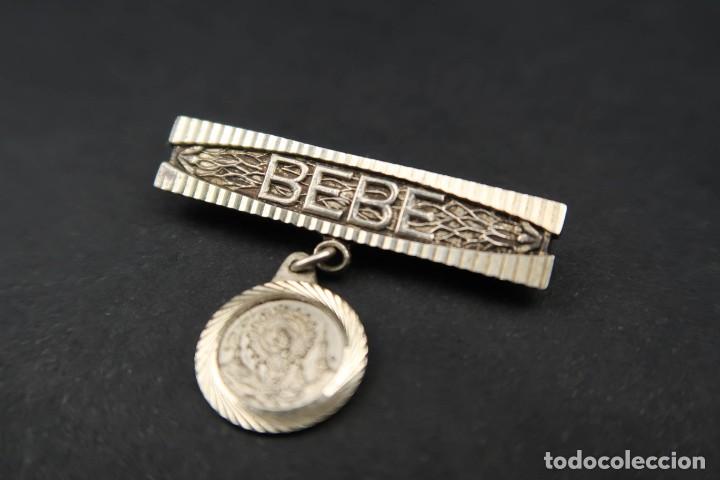 Antig&uuml;edades: Antigua Medalla Religiosa de Plata - Foto 2