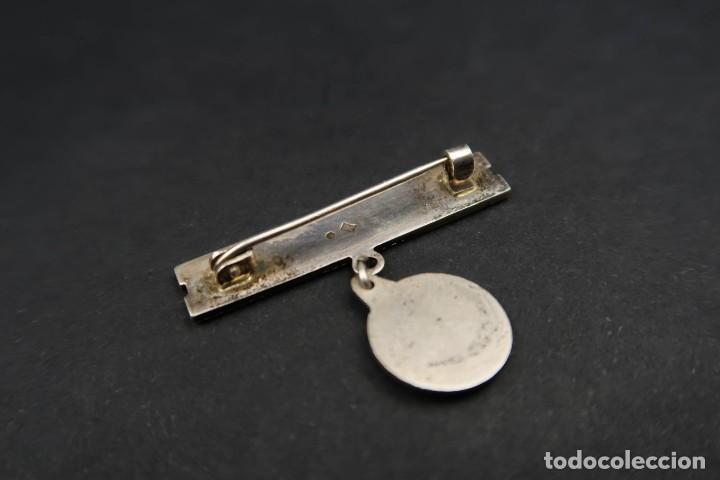 Antig&uuml;edades: Antigua Medalla Religiosa de Plata - Foto 4