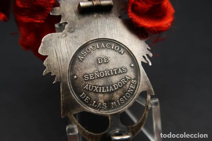 Antig&uuml;edades: Antigua Medalla Religiosa de Plata - Foto 13