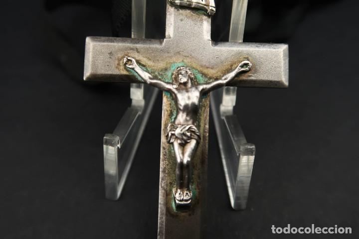 Antig&uuml;edades: Antigua Cruz de Plata - Foto 6