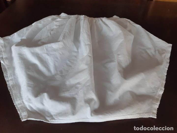 Antig&uuml;edades: ANTIGUA Y GRANDE ROPA INTIMA DE MUJER. - Foto 3