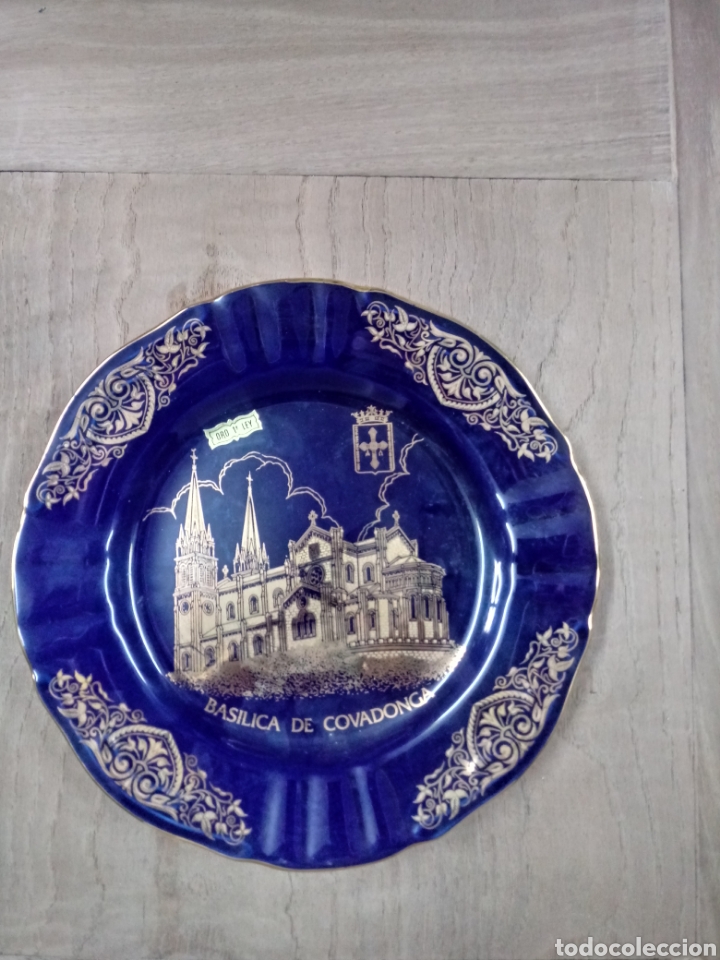 Antig&uuml;edades: Plato de Basilica de Covadonga - Foto 2