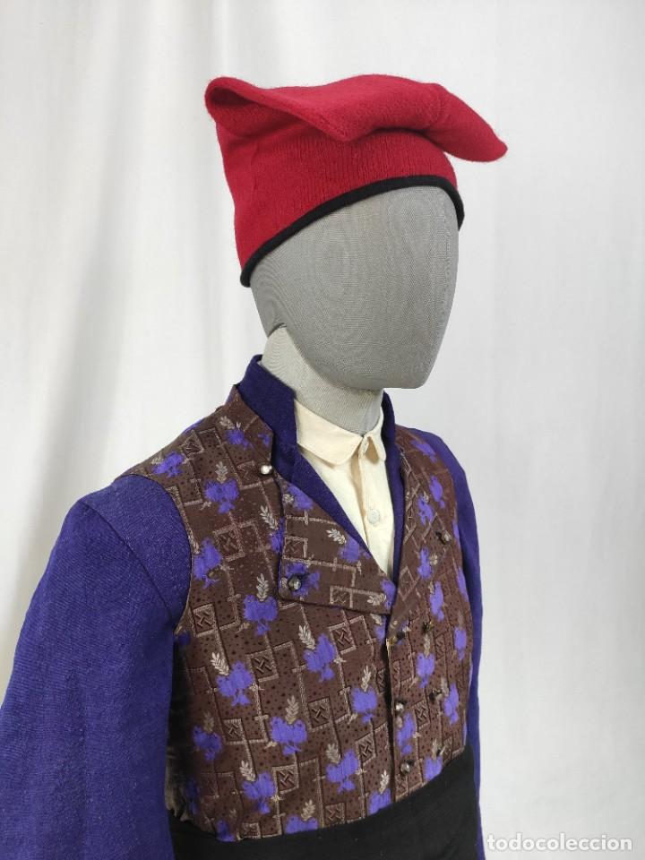 Antig&uuml;edades: BARRETINA, GORRA ROJA - Foto 2