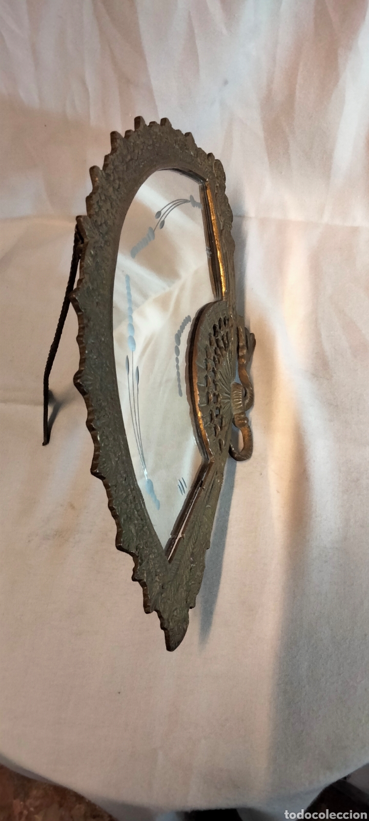 Antig&uuml;edades: Espejo bronce en forma abanico - Foto 3