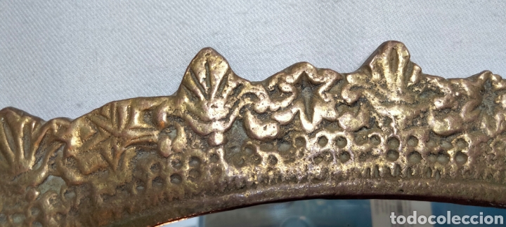 Antig&uuml;edades: Espejo bronce en forma abanico - Foto 6