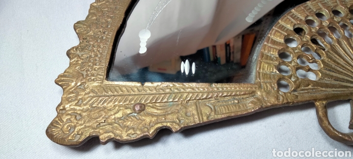 Antig&uuml;edades: Espejo bronce en forma abanico - Foto 8