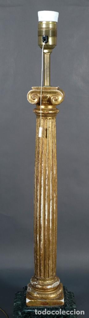 Columna decorativa holandesa antigua dorada, principios del siglo XVII en  venta en Pamono