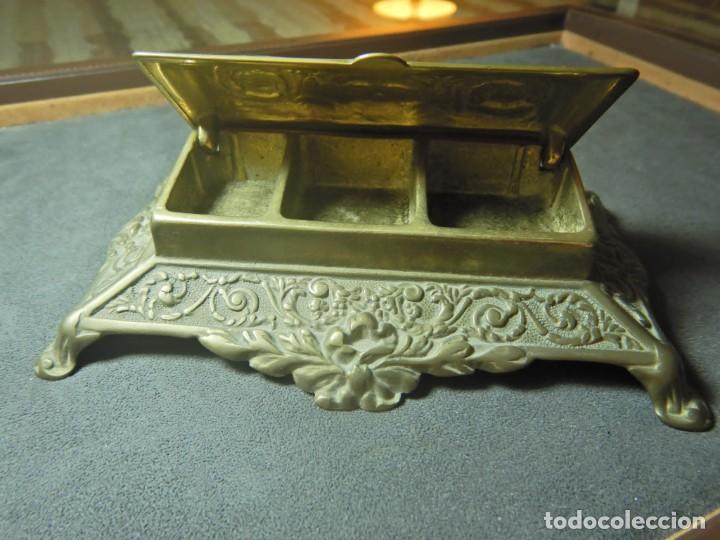Antig&uuml;edades: Escriban&iacute;a de bronce - Foto 5