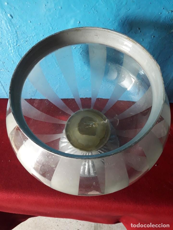 Antig&uuml;edades: Floreo cristal y calamina - Foto 2