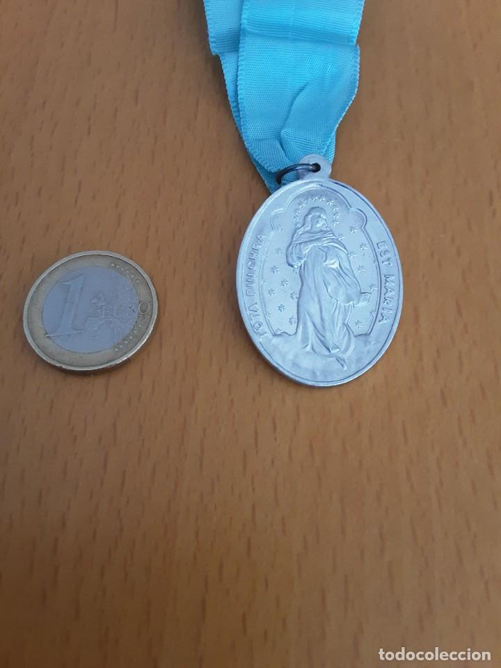 Antig&uuml;edades: Medalla hijas de Maria - Foto 1