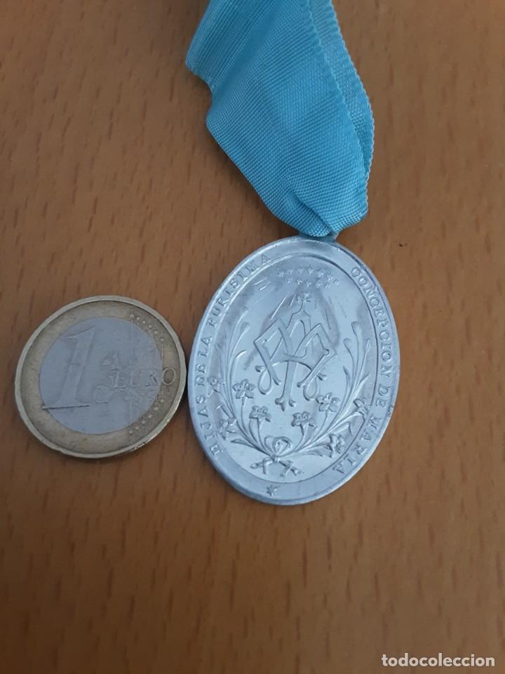 Antig&uuml;edades: Medalla hijas de Maria - Foto 2
