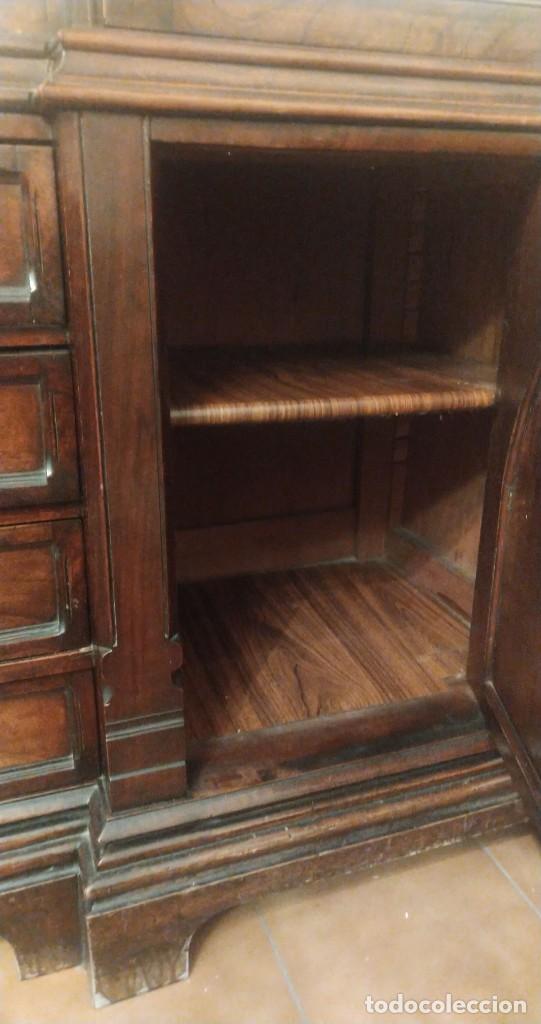 Antig&uuml;edades: Mueble vitrina antiguo - Foto 10
