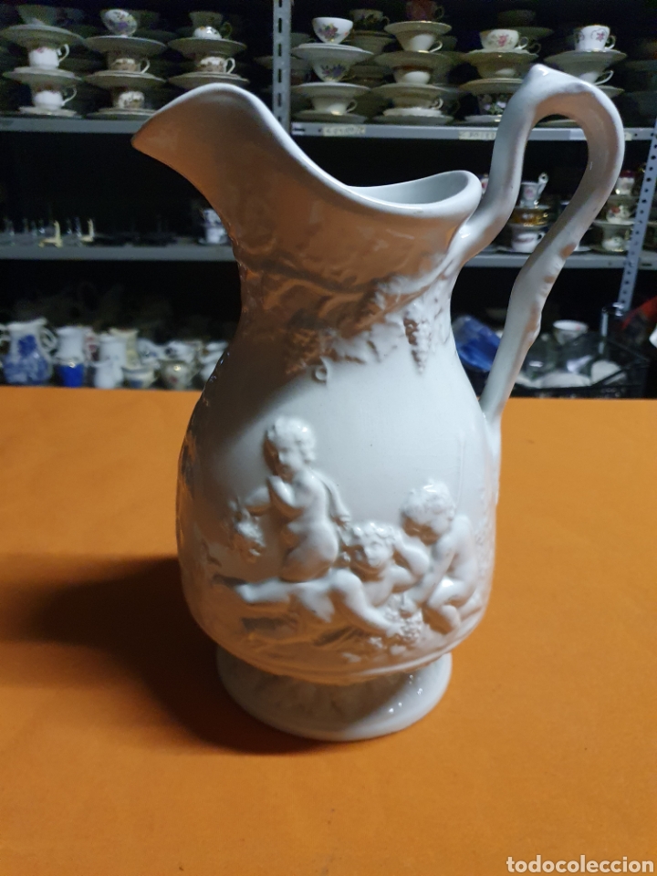 Antig&uuml;edades: Jarra Porcelana - Foto 1