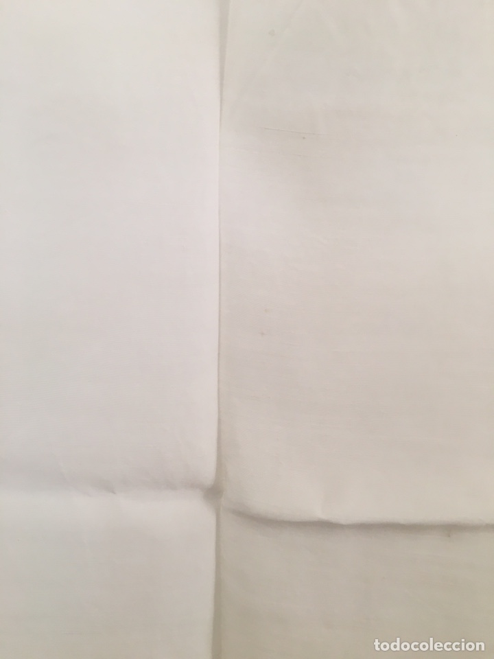 Antig&uuml;edades: Dos cortinas seda - Foto 4