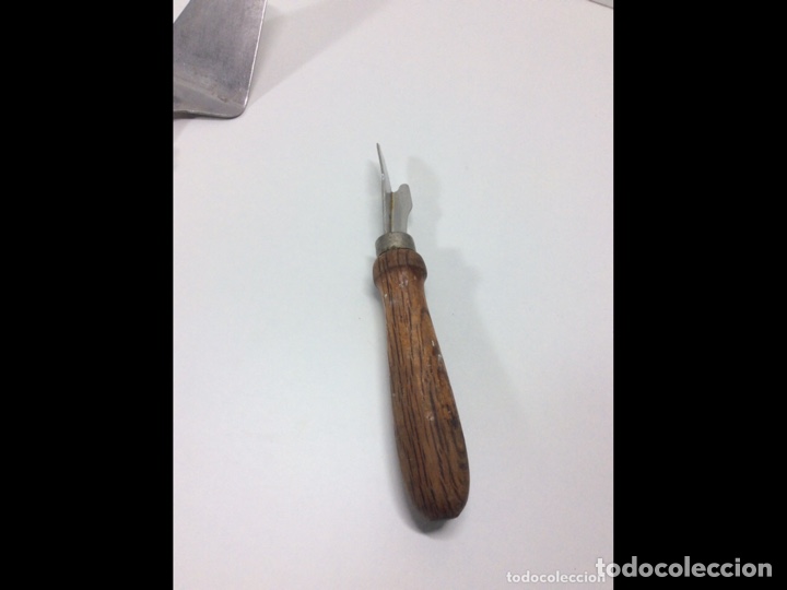 Antig&uuml;edades: Utensilios de cocina abridor y pala - Foto 5