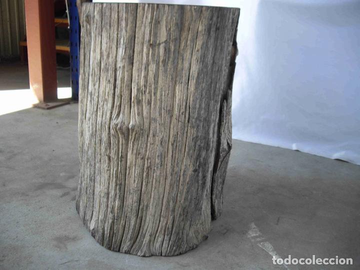 Antig&uuml;edades: PEDESTAL MADERA FOSILIZADA - Foto 3
