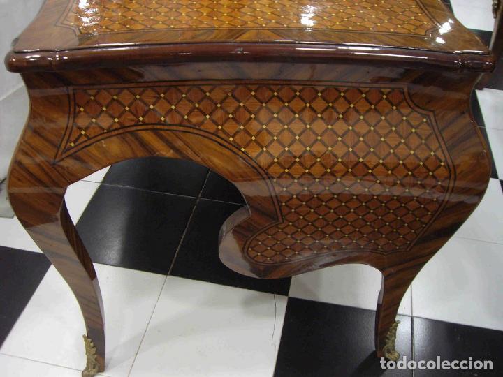 Antig&uuml;edades: MESA DESPACHO TRES CAJONES MARQUETER&Iacute;A - Foto 2