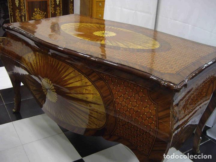 Antig&uuml;edades: MESA DESPACHO TRES CAJONES MARQUETER&Iacute;A - Foto 3