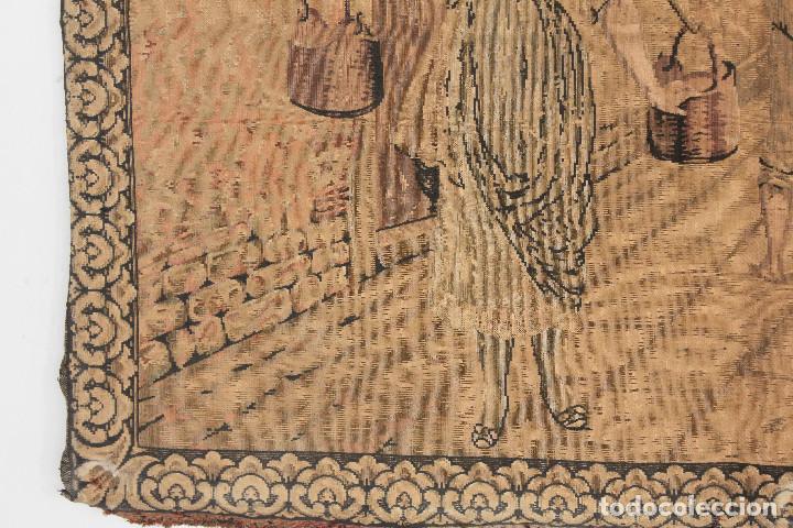 Antig&uuml;edades: TAPIZ MUJER CON CUBOS - Foto 4