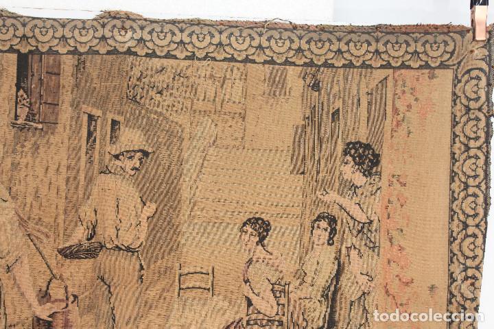 Antig&uuml;edades: TAPIZ MUJER CON CUBOS - Foto 6