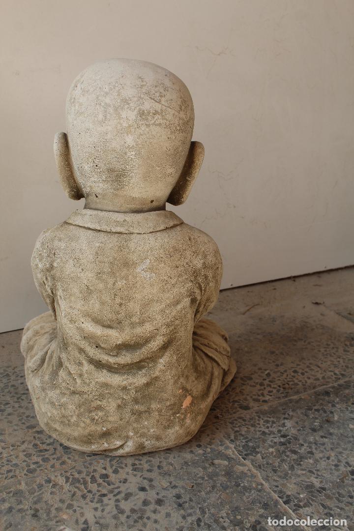 Antig&uuml;edades: buda en piedra artificial - Foto 6