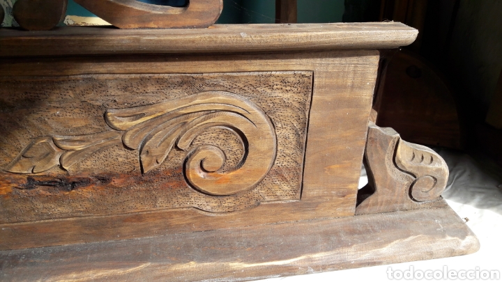 Antig&uuml;edades: GRAN PENACHO O CABECERO DE MADERA RUSTICO - Foto 4