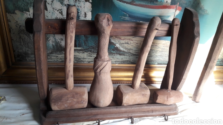 Antig&uuml;edades: CONJUNTO DE MAZOS R&Uacute;STICOS Y MUEBLE - Foto 1