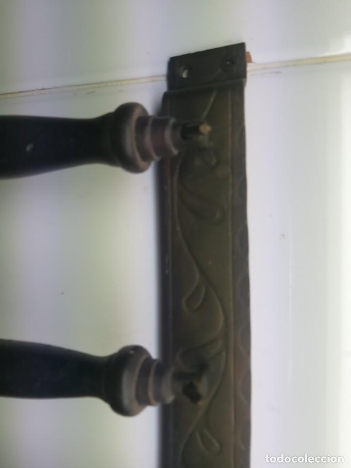 Antig&uuml;edades: cucharones de bronce antiguos 40 cm - Foto 2