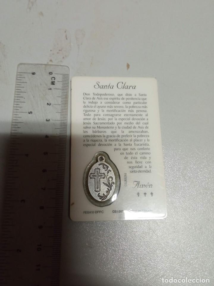 Antig&uuml;edades: MEDALLA RELIGIOSADE SANTA CLARA - Foto 2