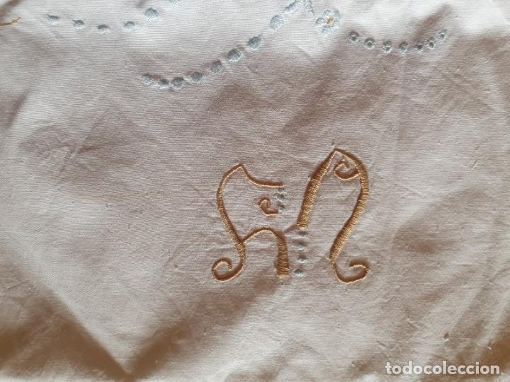 Antig&uuml;edades: Antiguo juego de cama - Foto 3