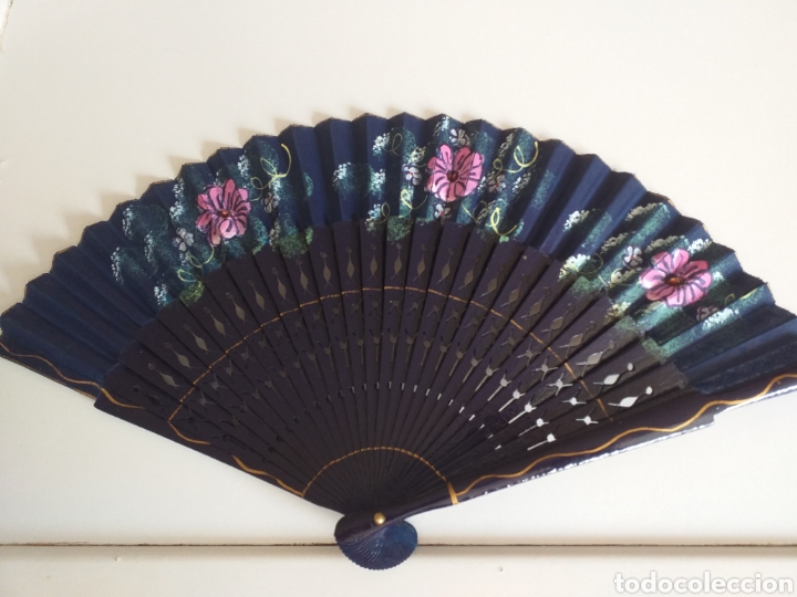 Antig&uuml;edades: Abanico madera pintado a mano 24cm - Foto 1