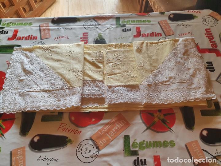 Antig&uuml;edades: Antiguo juego de cama - Foto 1