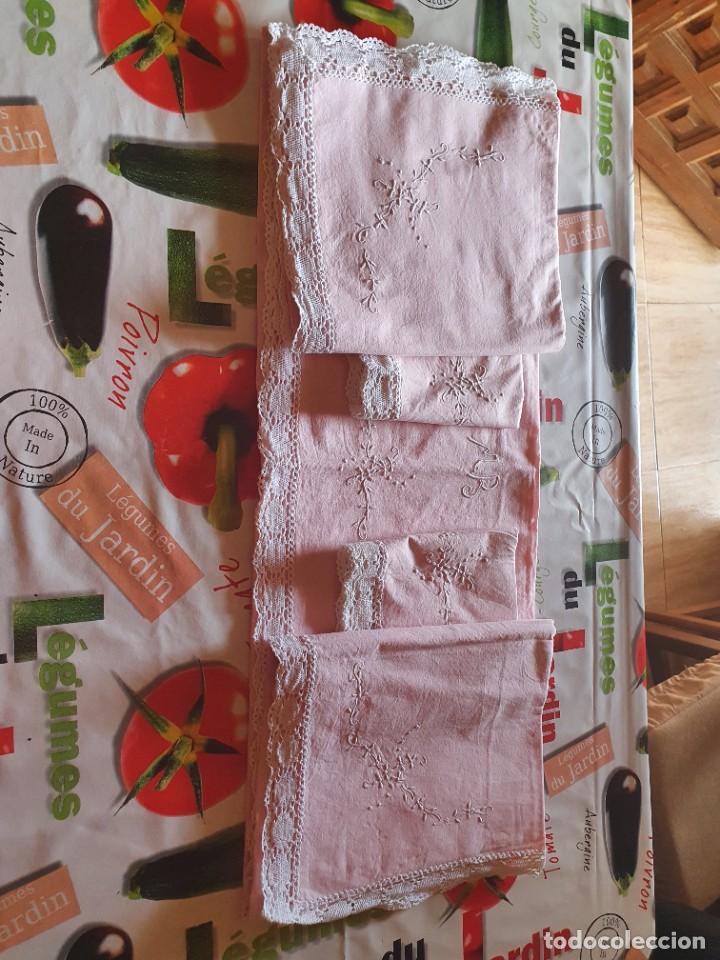 Antig&uuml;edades: Antiguo juego de cama - Foto 1