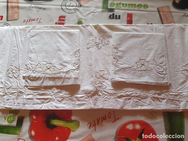 Antig&uuml;edades: Antiguo juego de cama - Foto 3