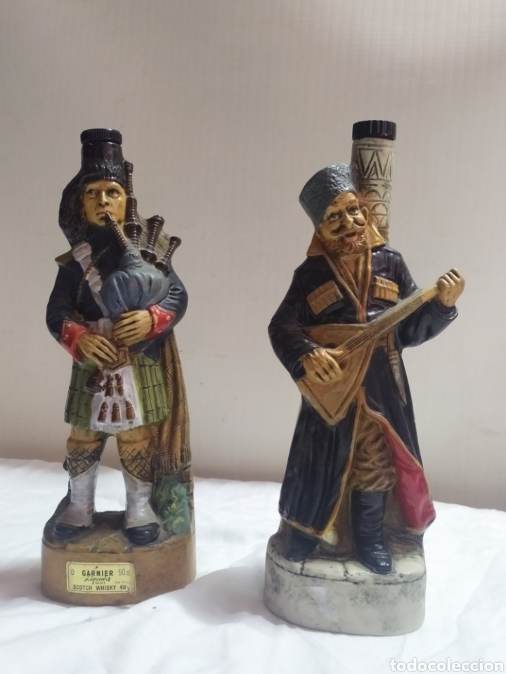 Antigüedades: Espectacular pareja de figuras botella para whisky Italia - Foto 1 - 238317525