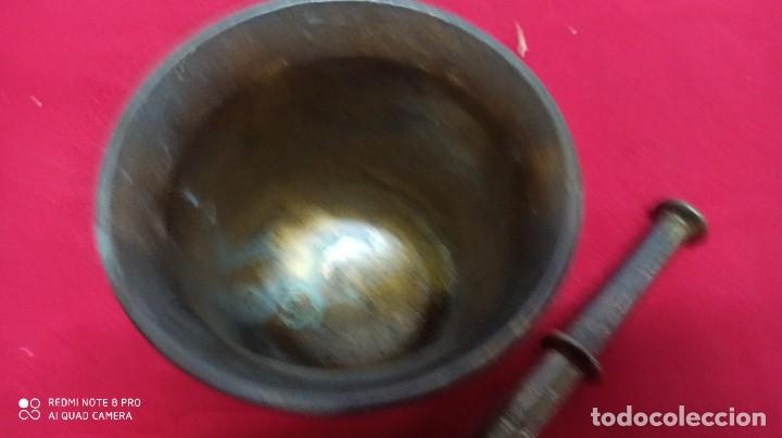 Antig&uuml;edades: PRECIOSO MORTERO O ALMIREZ DE BRONCE. - Foto 2