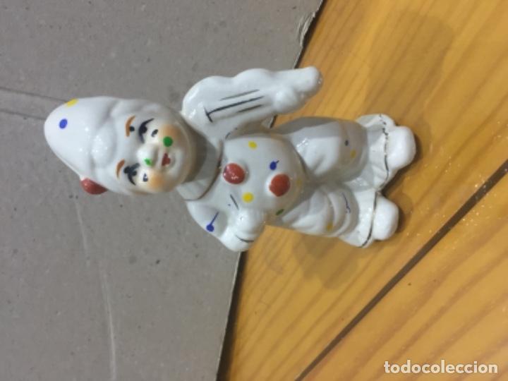 Antig&uuml;edades: Figura de payaso cer&aacute;mica - Foto 1