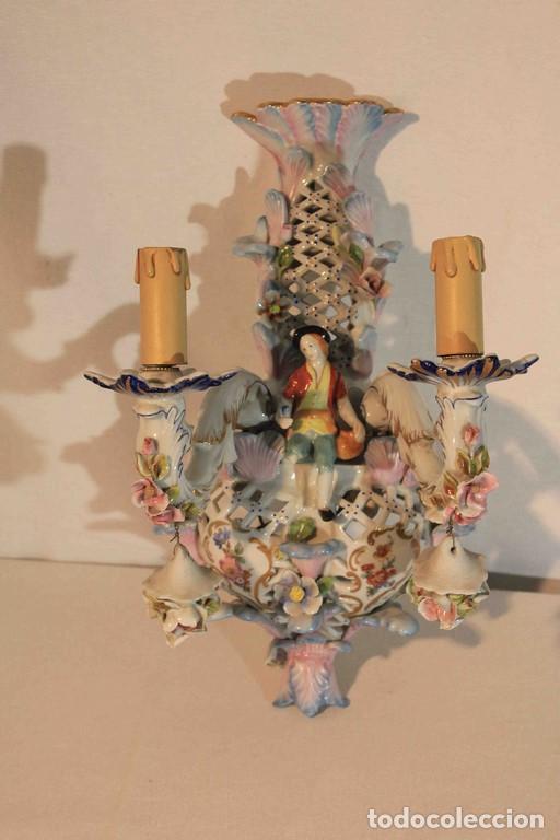 Antig&uuml;edades: LAMPARA PARED PORCELANA - Foto 2
