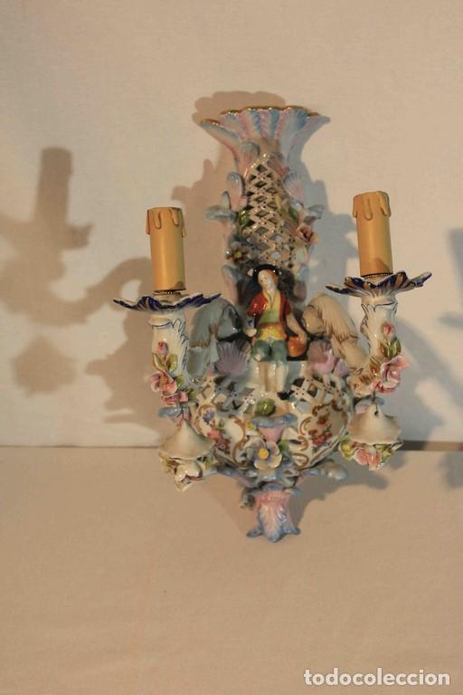 Antig&uuml;edades: LAMPARA PARED PORCELANA - Foto 1