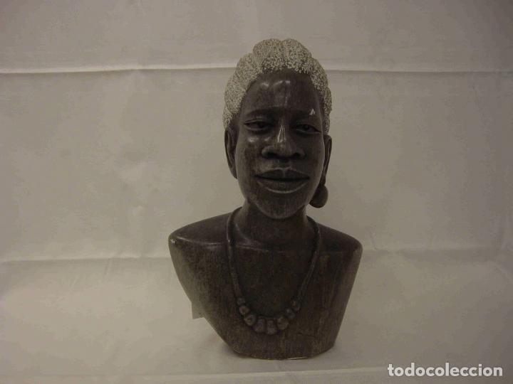 Antig&uuml;edades: BUSTO AFRICANO PIEDRA MUJER - Foto 1