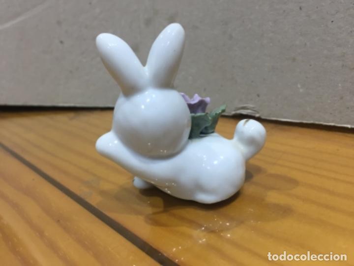 Antig&uuml;edades: Figura de porcelana - Foto 3