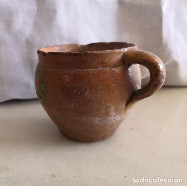 Antig&uuml;edades: PUCHERO DE BARRO DE CER&Aacute;MICA DE NAVAL - Foto 3
