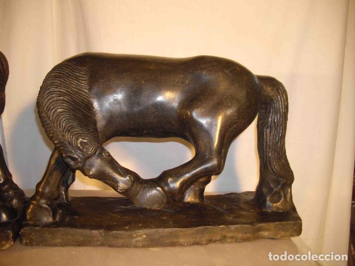 Antig&uuml;edades: FIGURA CABALLO PIEDRA - Foto 2