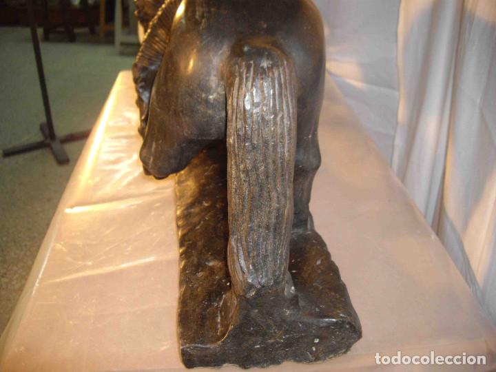 Antig&uuml;edades: FIGURA CABALLO PIEDRA - Foto 5