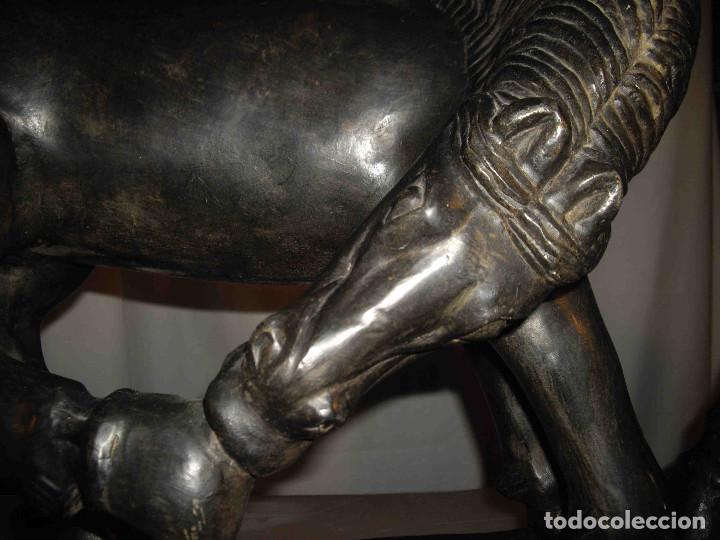 Antig&uuml;edades: FIGURA CABALLO PIEDRA - Foto 13