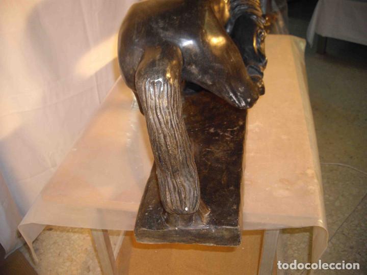 Antig&uuml;edades: FIGURA CABALLO PIEDRA - Foto 15