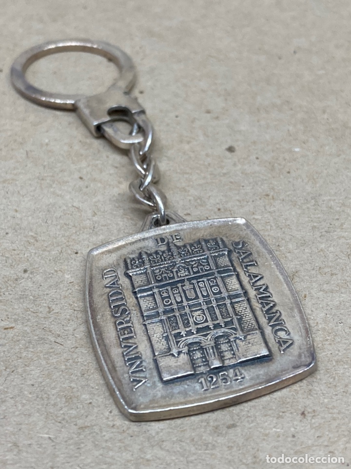 Antig&uuml;edades: Llavero de plata - Foto 1