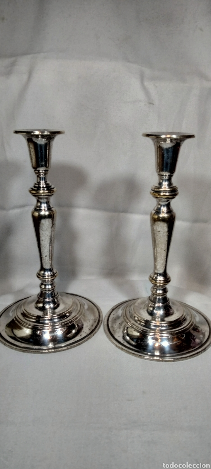 Antig&uuml;edades: Candelabros bronce plateado.U.S.A. - Foto 2